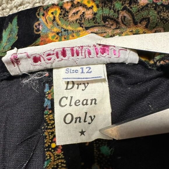 Vintage Century of Boston Union Made Velvet Boho Floral Patchwork Pattern Skirt - Picture 7 of 10